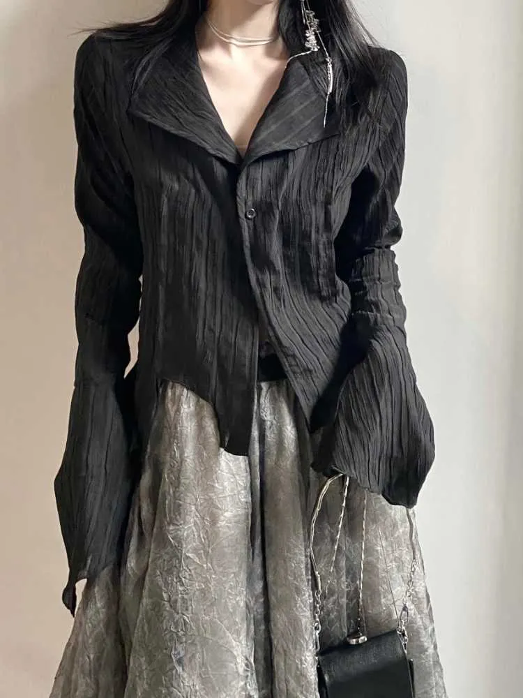 Bluzki damskie Koszule DeepTown Y2K Bluzka Kobiety czarna czarna koszula gotycka harjauku plisowana guzik koreańsko -ciemny ciasny, długie rękawe estetyczne p230427