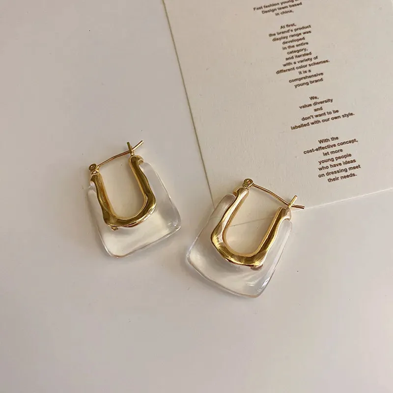Stud Trendy Transparent Resin Hoop Earrings for Women Girls Geometric Irregular Metal Acrylic Earrings Party Jewelry 231127
