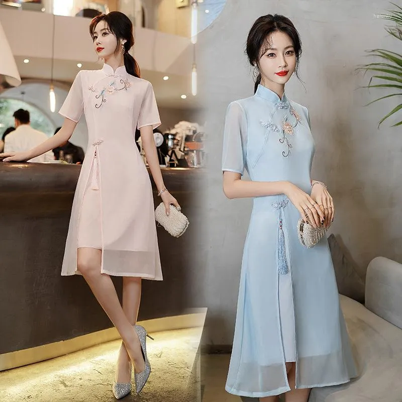 Abbigliamento etnico Ricamo vintage Chiffon Qipao Donna Estate Cheongsam migliorato Colletto alla coreana Fibbia Stile tradizionale cinese Slim Midi