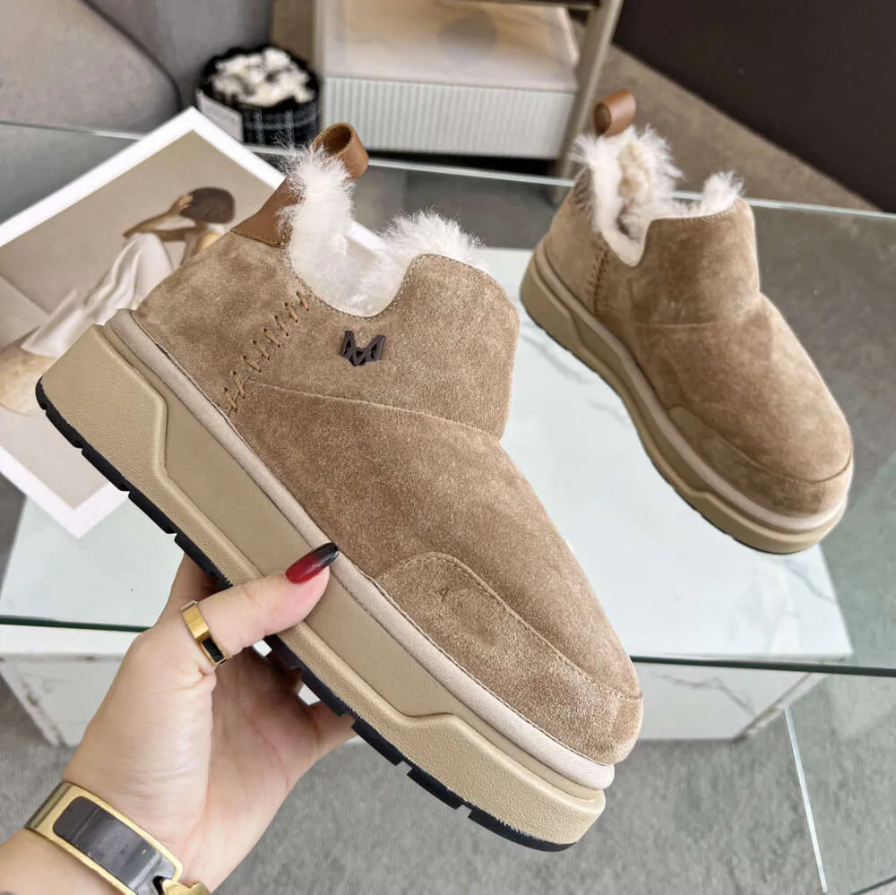 Top Designer Boots Australia Luxury Snow Boot Womens Slippers Fashion Ultra Mini Winter Suede Wool Ladies Warm Fur Ankle Bootes