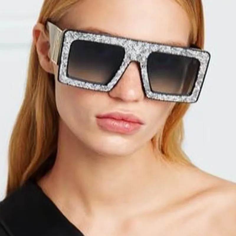 Sporty Sunglasses Trend - How to Wear Sporty Sunglasses 2023-mncb.edu.vn