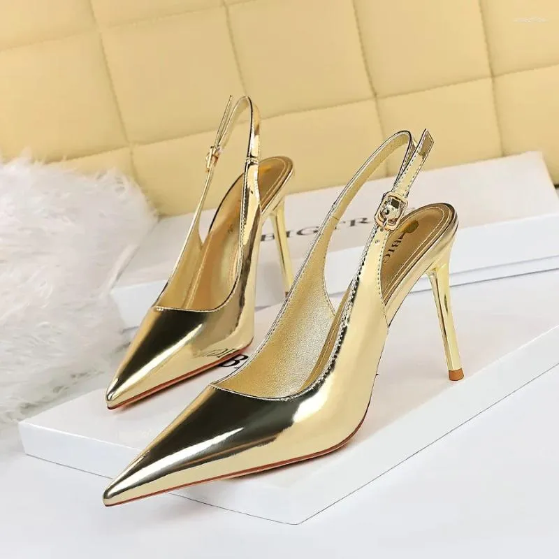 Dress Shoes 2023 European And American Style Sexy Nightclub Slim Metal Heel Thin High Shallow Notch Hollow Back Strap Single Shoe