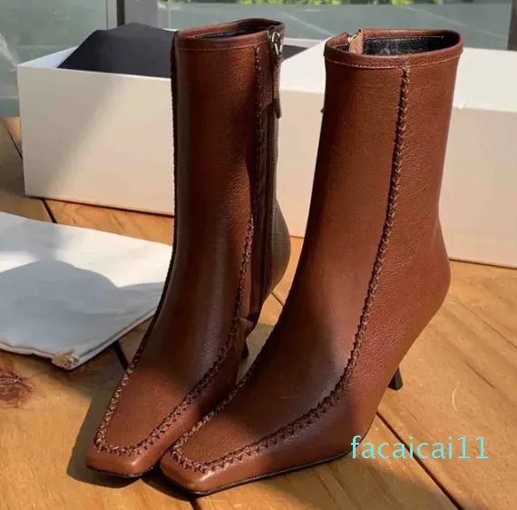 Nouvelle mode rétro Simple fermeture éclair latérale bottes courtes à talons hauts