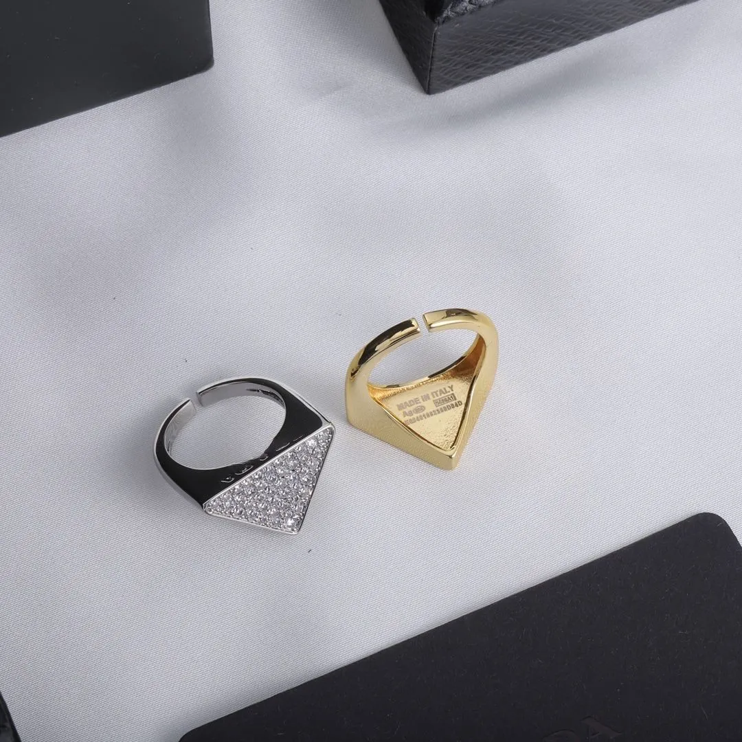 Fashion Designer Men's and Women's Rings Zircon Metal Triangle Logo Gold Silver Adjustable