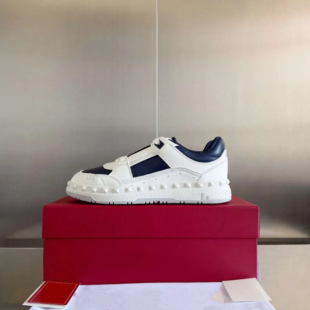 スニーカー VALENTINO SS25 Sneakers & Slip-On (6Y2S0J55XBM 9K0) Valentino Garavani - Multicolor Print Lace VLogo Sneaker