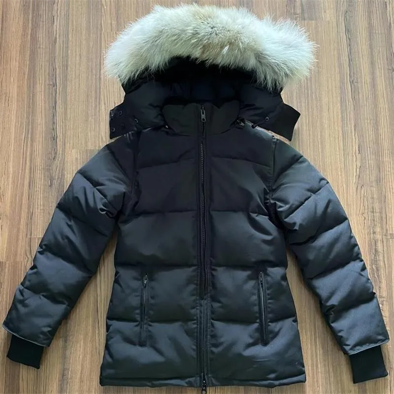 Herren Daunenparkas Winter Damen Jacken Echter Coyote Pelz Designer Femme Puffer Outdoor Windjacke Jassen Veste Oberbekleidung Mit Kapuze Fourrure Manteau Mantel Hiver Parka D