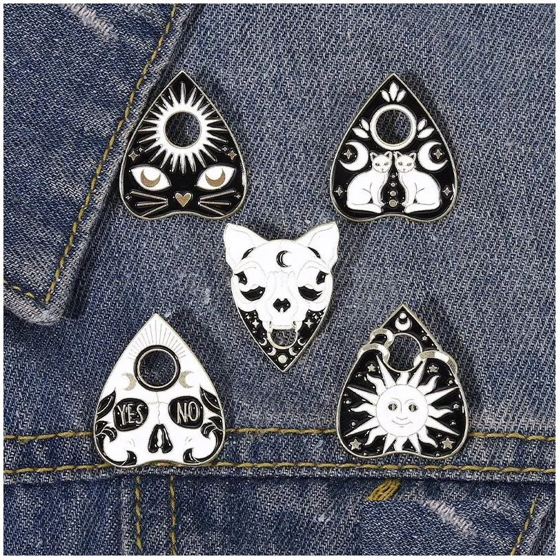 Accessoires de dessin animé Épingles en émail Broches Skl personnalisées Badges de revers Noir Punk Gothique Bijoux Cadeau pour enfants Amis Drop Livraison Bébé Ma Dhhzo