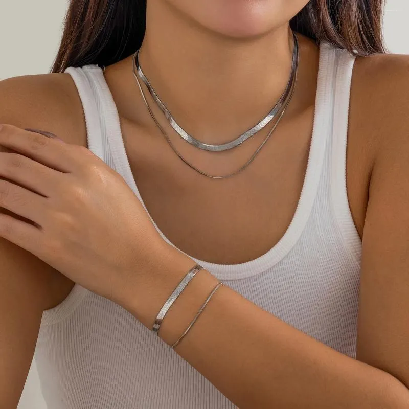 Halsbandörhängen Set Kunjoe Multi Layered Punk Silver Color Flat Snake Chain Choker Armband For Women Vintage Hip Hop Party Jewelry