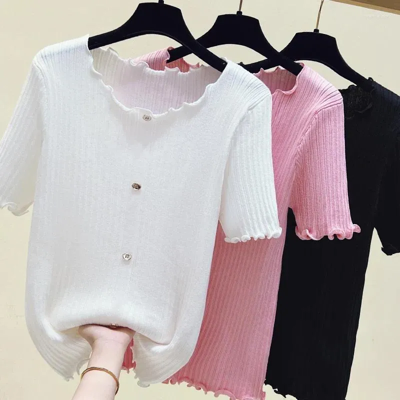 Pulls pour femmes Summer Ruffle Bouton surdimensionné Femmes Pull T-shirt Sweet Fashion Chic Tops à manches courtes Lâche Femme Casual Knitwear