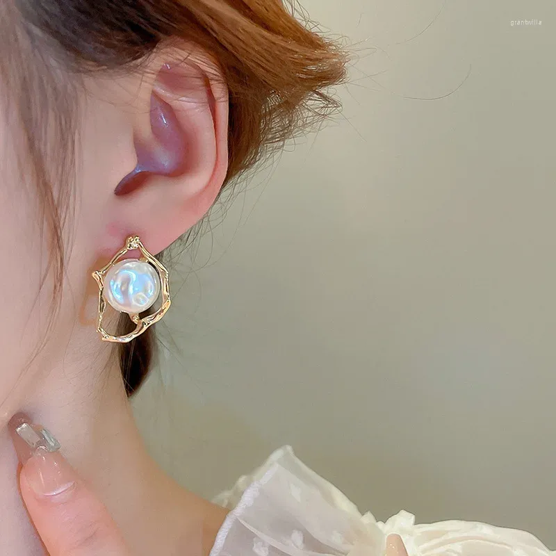 Stud Earrings Korean Style Gold Color White Irregular Pearl For Women Wedding Birthday Sweet Gift Ladies Vintage Jewelry