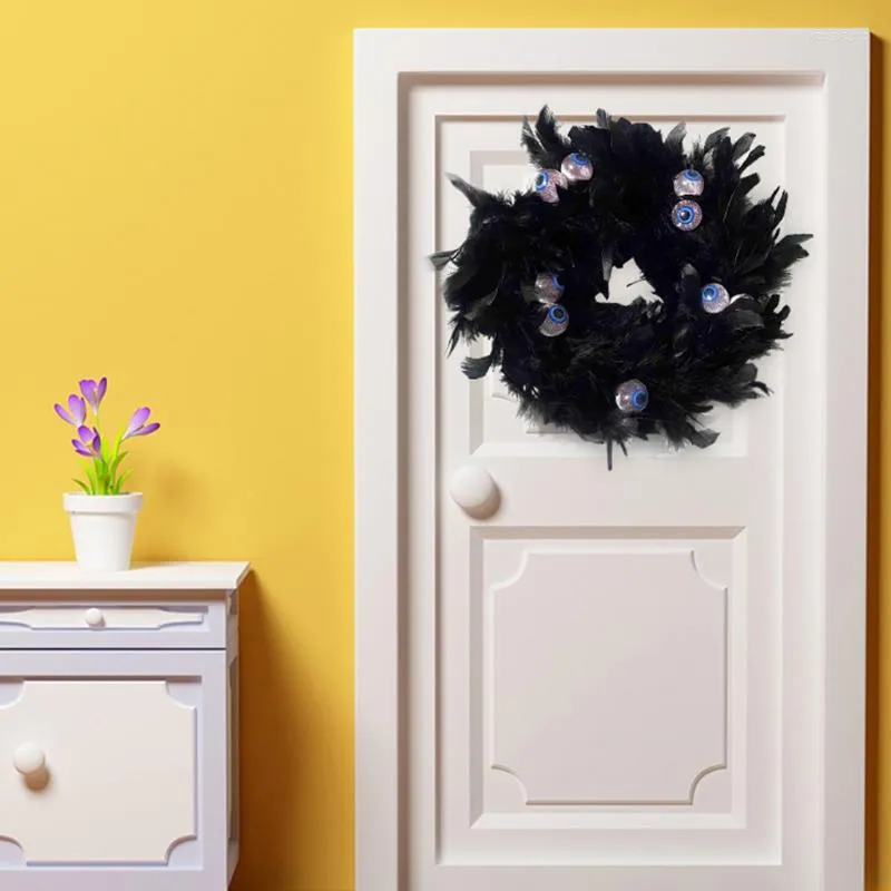 Flores decorativas Corona de plumas de cóctel negra de 11 pulgadas con decoraciones de Halloween Decoración de la puerta de la puerta delantera