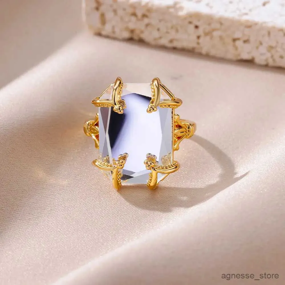 Anéis de casamento Anel de pedra de zircão branco para mulheres banhado a ouro aço inoxidável quadrado anel embrulhado acessórios de festa joias presente bijuterias femme R231128