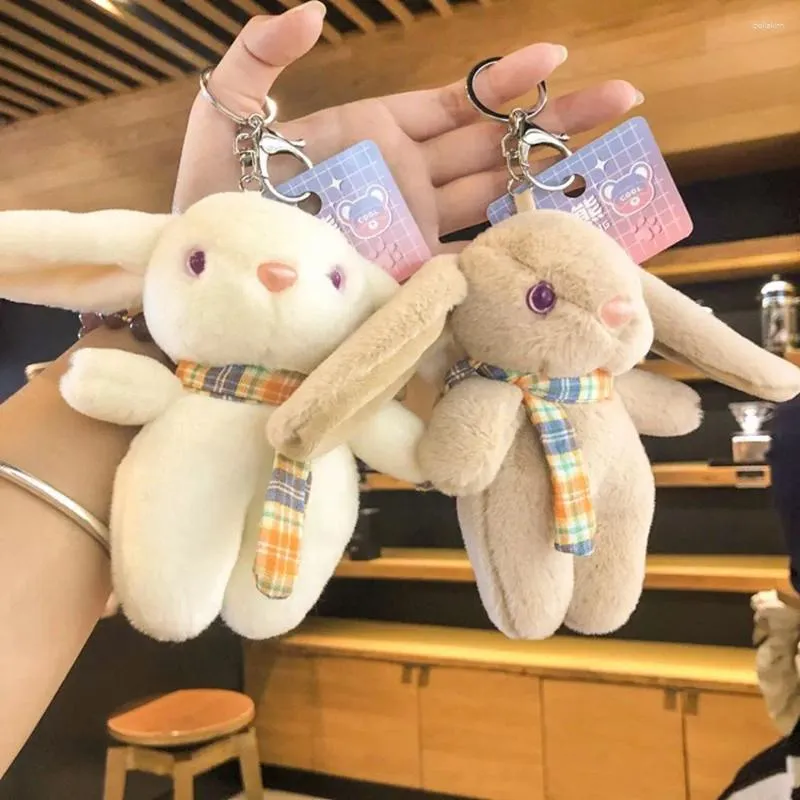 Nyckelringar fyllda leksakhänge plyschväska kvinnor nyckelhållare koreansk stil spänne dockkedja