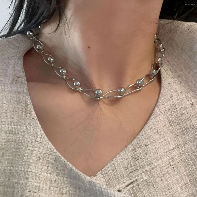 Kedjor minimalistisk estetisk metall silver färgpärlor boll oregelbunden kedja choker halsband för kvinnor unisex ovanliga smycken