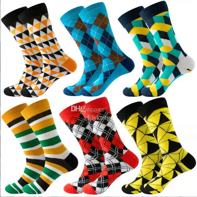 Modische Hip-Hop-Socken für Männer und Frauen, gekämmte Baumwolle, Streifenmuster, lange Röhre, lustig, glücklich, Neuheit, Skateboard-Crew-Socken, lässig, verrückt, Skateboard-Strumpf