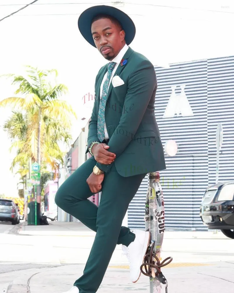 Dark green outfit hotsell