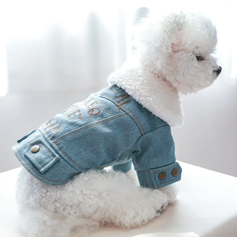 Roupas para animais de estimação outono e inverno novos produtos de pelúcia e engrossado jaqueta de algodão jeans roupas para cães e gatos meio corpo jaqueta de algodão quente