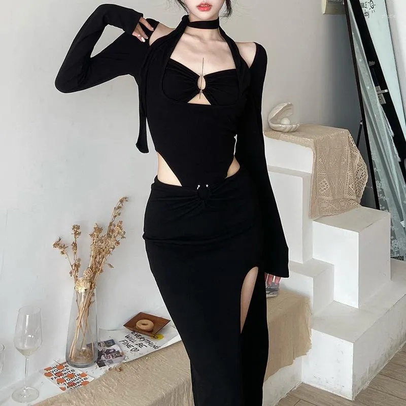 Damestanks Autumn 2023 Solid Color Slim Fit Street Fashion Cutout Sexy Long Sleeve dames Bodysuit