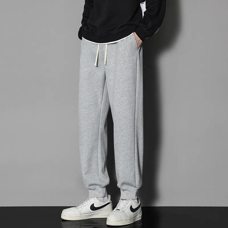 Proste męskie spodnie jogger ciężarowe relaksowane joggery wierzchołek High Street Dresstring Spits Men Casual Harem Cargo Spodnie długie sporne spodnie Mężczyzny Mężczyzny 4xl 4xl