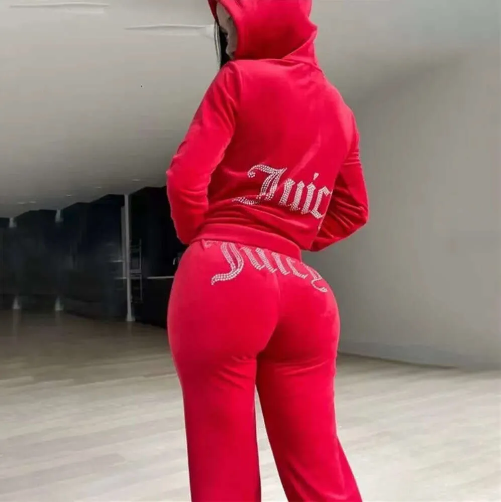 Women s Velvet Tracksuit Two Piece Set Couture Style Activewear Slim Fit Beads Decoration Casual Outfits for Women