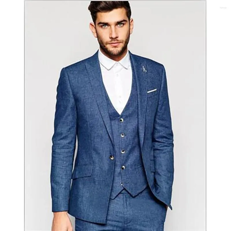 Herrdräkter 2023 Senaste kappa pant design marinblå män passar avslappnad smal passform 3 stycken bröllop smoking anpassad brudgum blazer terno masculino