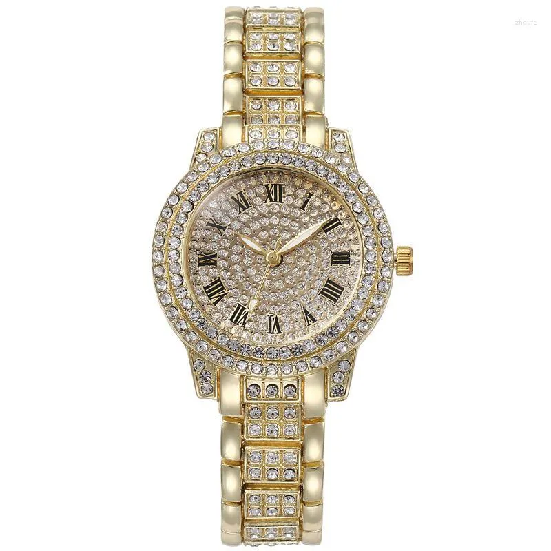 Montres-bracelets arrivées mode femmes montres strass alliage acier bande Quartz montre dame filles montre-bracelet horloges avec