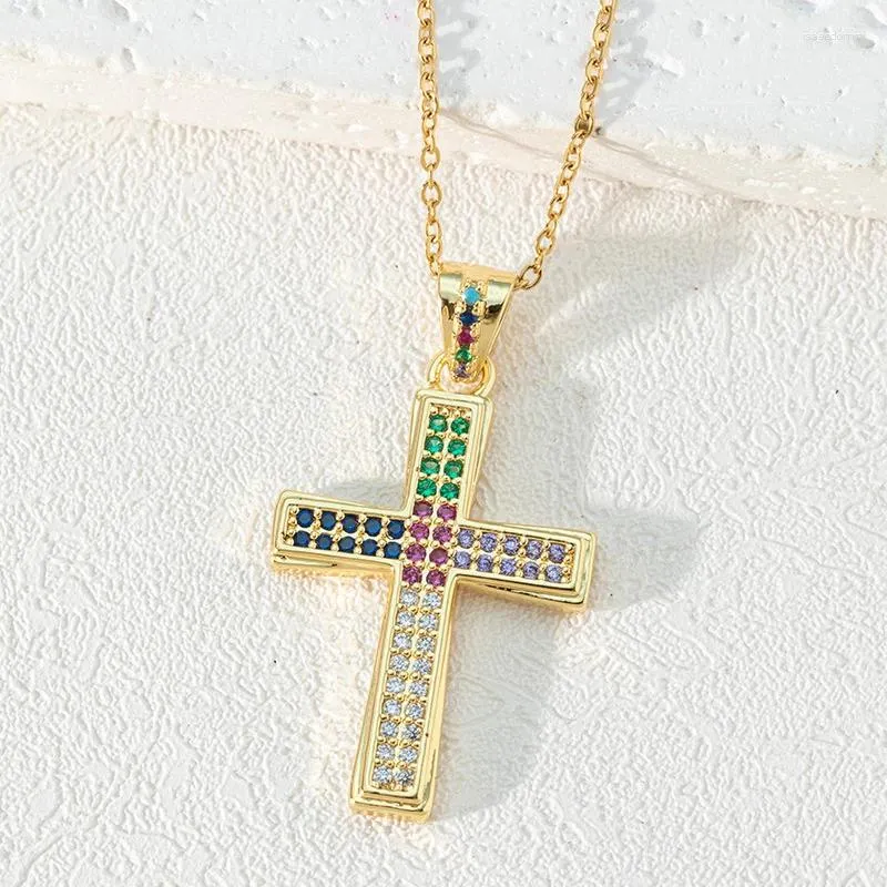 Pendant Necklaces Luxury Women Cross Necklace Aesthetic Christian Casual Collar Choker Religious Clavicle Classic Fashion Jewelry