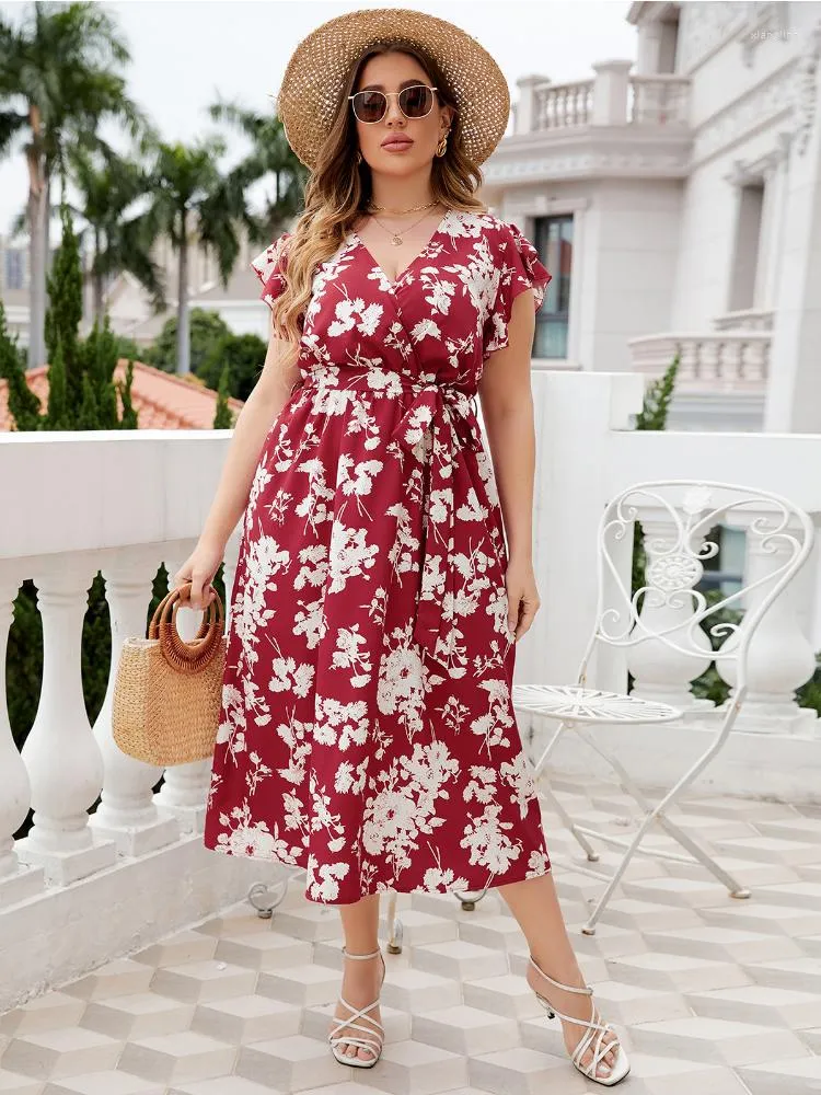 Plus Size Kleider Sommer V-Ausschnitt Rotes Kleid mit Gürtel V-Ausschnitt Party