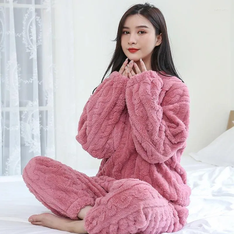 Kobietowa odzież sutowa 2pcs polar Pajama Zestawy Kobiety Flanela długiego rękawu ciepłe zagęszcza piżama termiczna zimowa piżama