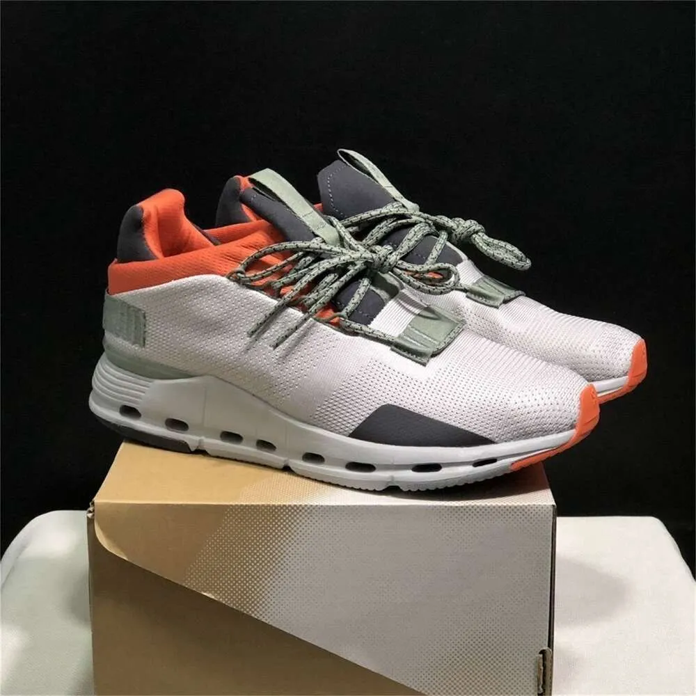 2024 on Cloud Running Shoes Mens Designer on Cloudnova Form Nova White Pearl x 3 Cloudmonster Monstermen Women Sports Trainers Sneakersand Cross Surfer shose