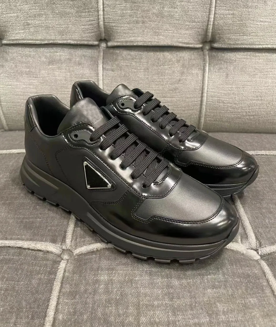 Re Nylon Heren Prada Schoenen Prada Dad Sneakers Mens Sneakers