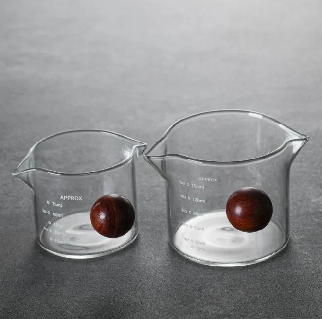 Bicchiere da caffè espresso in vetro da 150 ml Bicchiere da latte per caffè a doppia bocca con manico a sfera in legno rotondo Bicchiere da caffè per latte