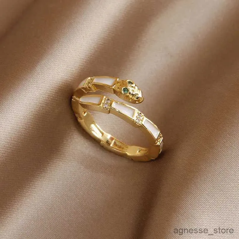 خواتم الزفاف الأفعى الكلاسيكية خواتم قابلة للتعديل للنساء أزياء العلامة التجارية مجوهرات على غرار حلقات الحيوان هدية R231128