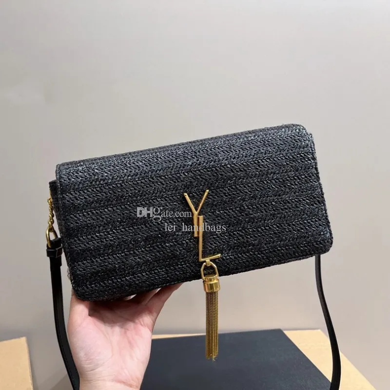 Yaz Kadın Çanta Tasarımcı Çanta Moda Bir Omuz Çantası Saman Samanlı Rafya Crossbody Bag Tassel Alfabe Ziyafet Çantası Premium Deri Omuz Kayışı