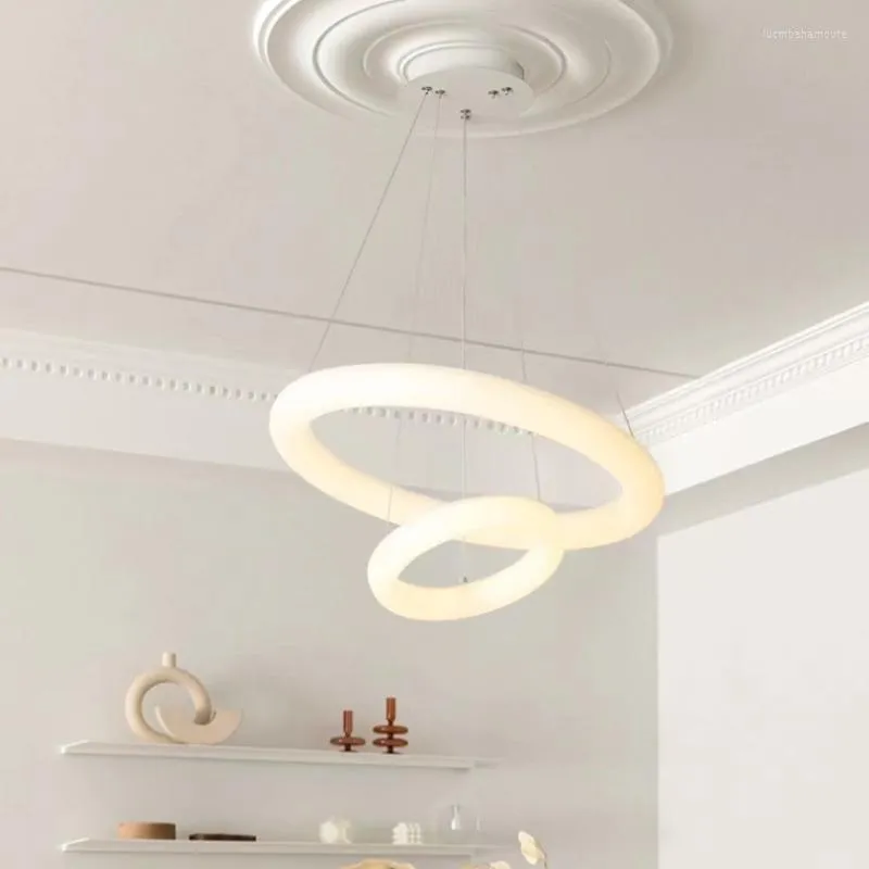 Lampadari Anello in PE bianco Luci da tavolo da pranzo moderne e semplici Illuminazione interna per lampadario per soggiorno camera da letto creativa nordica