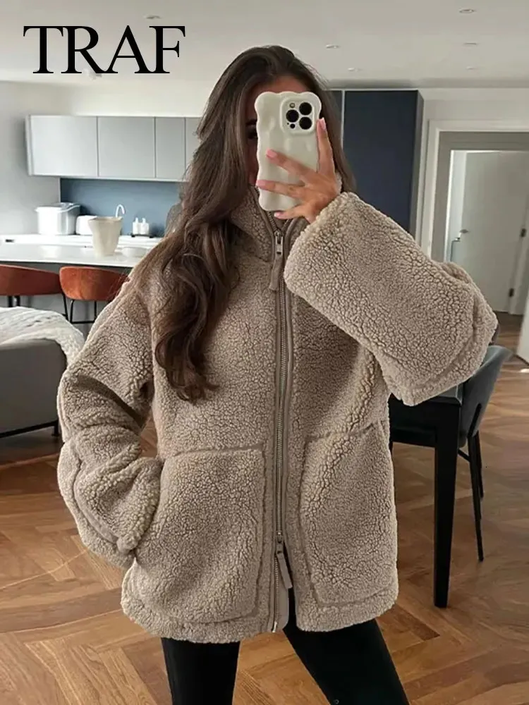 Womens Jackets TRAF Women Fashion Lamb Wool Warm Coat Elegant Solid Zipper Long Sleeves With Pocket Casual Outerwear 231127