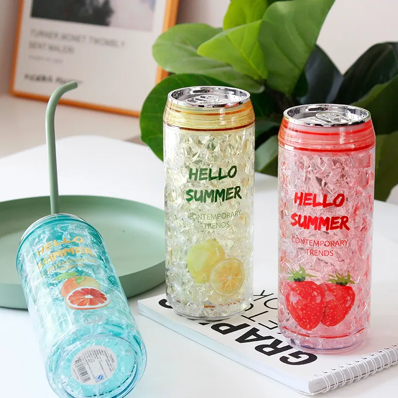 Vattenflaskor Creative Fashion Cans Summer Ice Cup Kawaii Plastic Water Bottle With Lock Outdoor Sports Men Kvinnor Studenter Dricker Straw Cups 230428