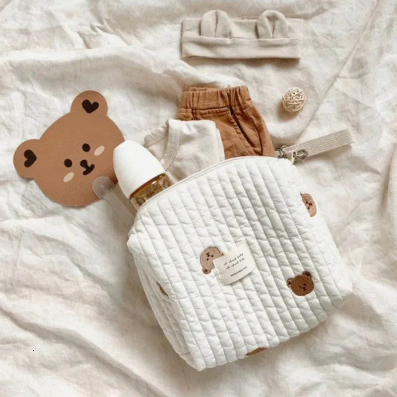 Sacos de fraldas de algodão bebê saco de fraldas bolsa de viagem carrinho de armazenamento sacos de coreia do sul ins bonito urso bordado mamãe bolsa bolsas 231127