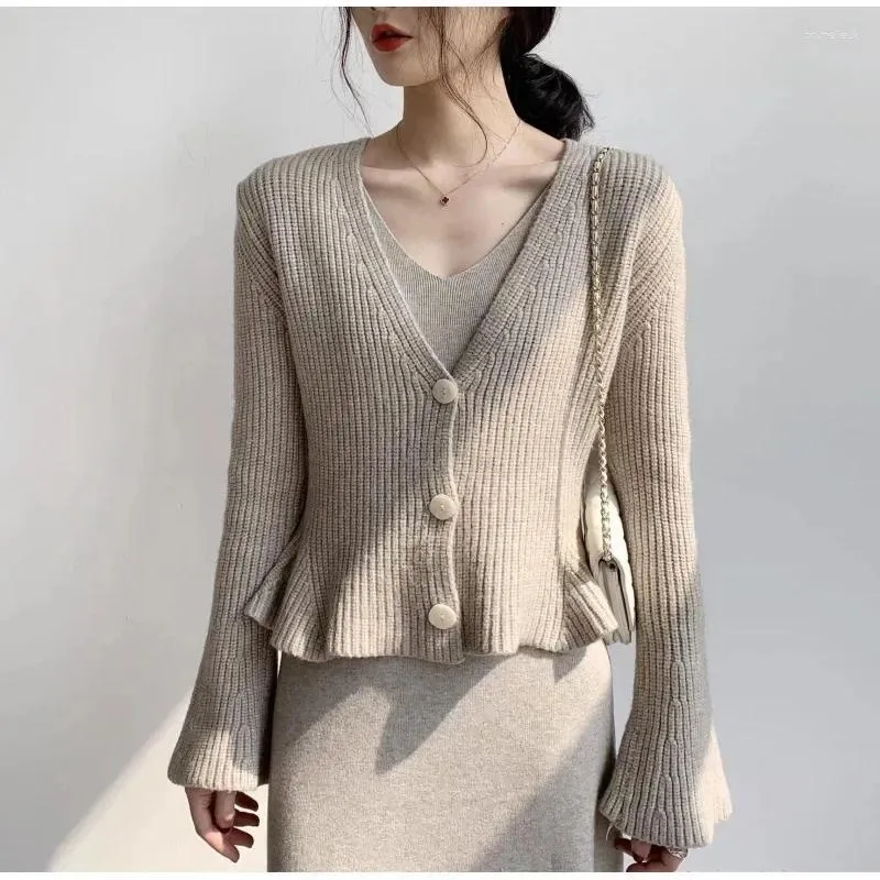 Women's Knits Flared Sleeve Knitted Cardigan Big V-neck Short Spring And Autumn Waist Temperament Small Fragrance Sweater Jacket