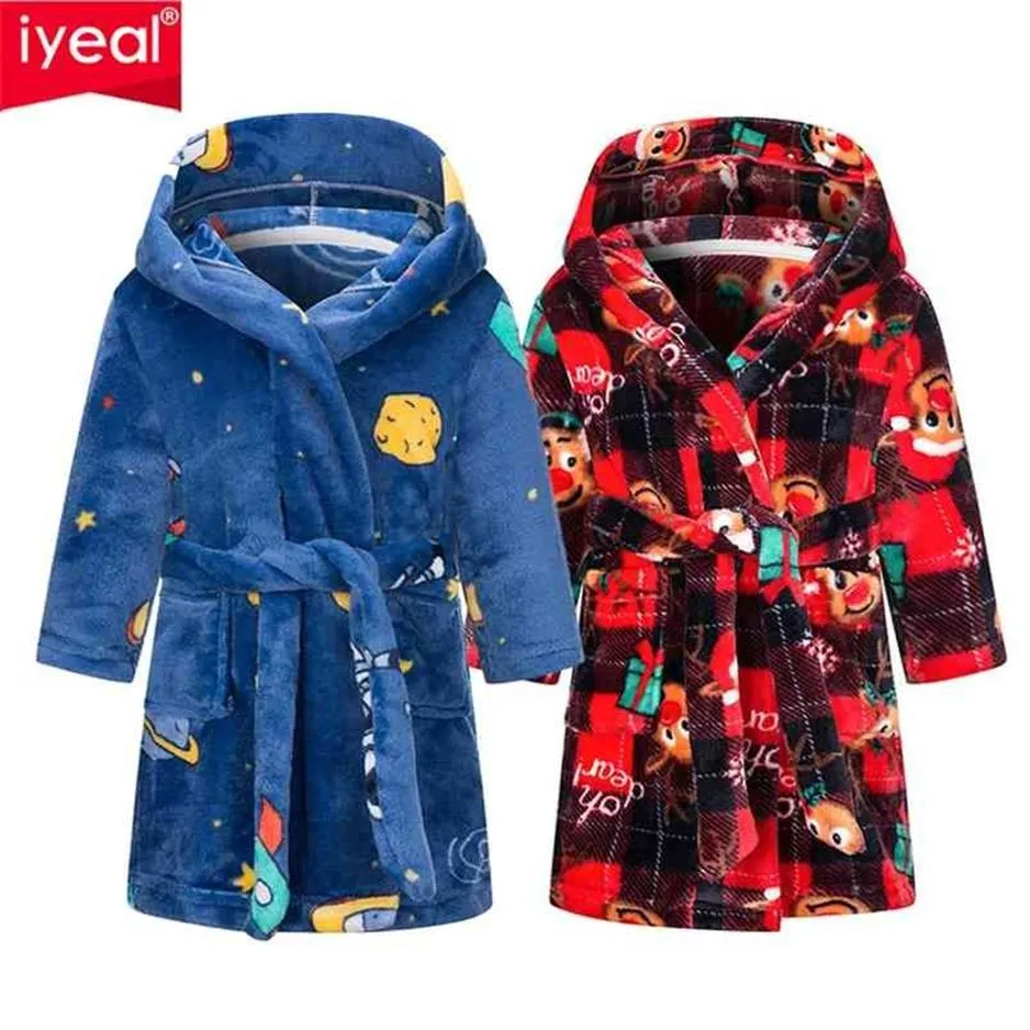 Iyeal Kids Bathrobe Flanell Sleepwear Baby Boys Robes For Girls Clothing Winter Warm Home Wear Children Robes Kläder Sleepwear 2185a