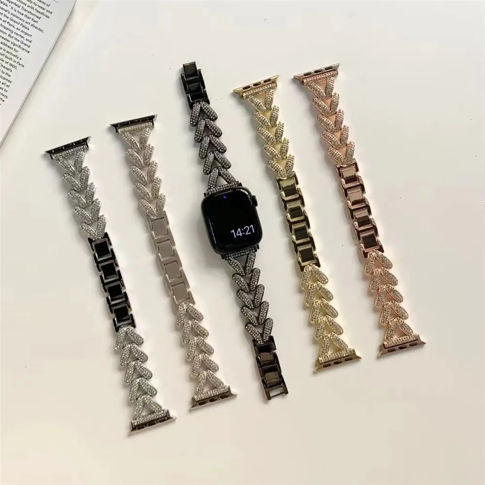 Tiras inteligentes de luxo vestíveis VV V v contas Diamante de diamante Metal Wrist Strap para Apple Watch Series 3 4 5 6 7 8 Ultra 49mm 38 40 41 42 44 45mm