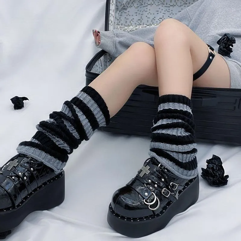 Calzini da donna Lolita Harajuku Gothic Leggings lunghi da donna Ghette Ginocchio Goth Calzino invernale Polsini lavorati a maglia Scalda caviglie