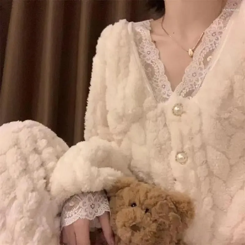 Women's Sleepwear Coral Velvet Pajamas Female Autumn And Winter 2023 Ins Small Fragrance Can Be Worn Outside The Ladies Suit Home Wear