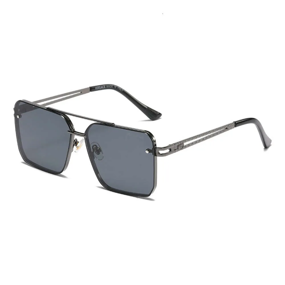 Diseñador Versage Gafas de sol Vercaces Moda Hogar Belleza Cabeza Caja de metal Doble haz Moda Calle Foto Gafas de sol para hombres