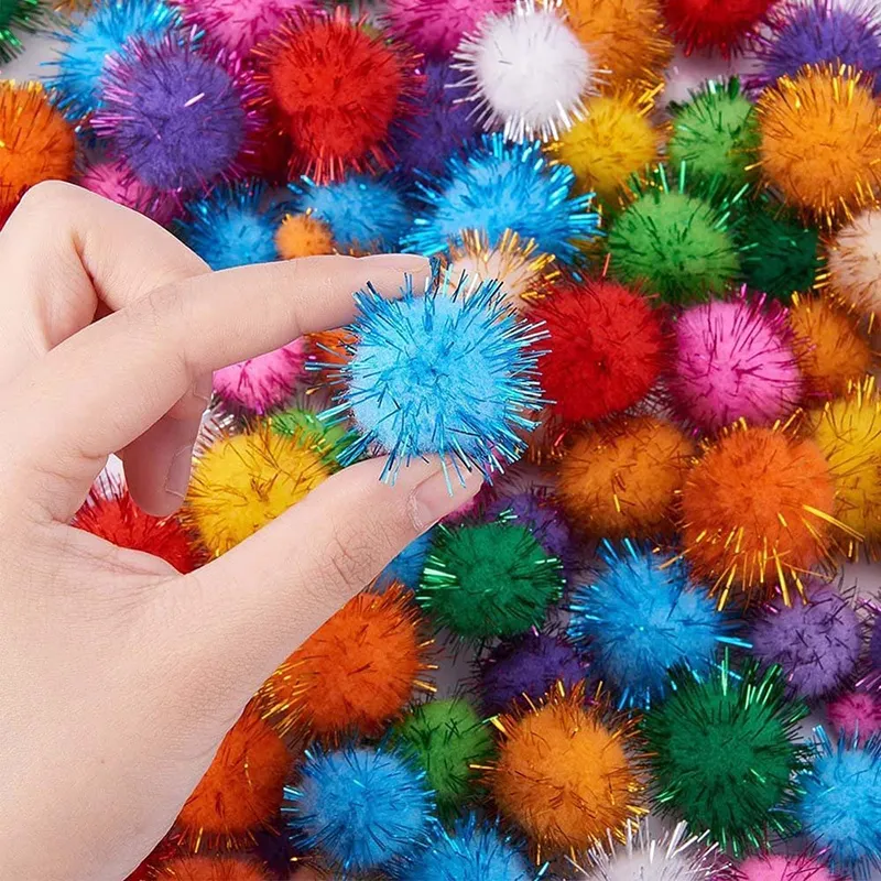 Boules d'artisanat de paillettes colorées Pompon Boules de fourrure Pompons de Noël Pompons de bricolage Fournitures d'artisanat Matériaux de décoration faits à la main Bleu royal