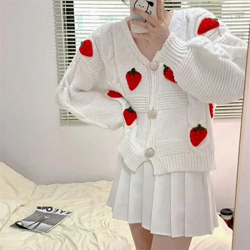Kvinnors stickor Vintage Loose Fashion Grunge Sweater Jacket V Neck Strawberry Brodery Cardigan Y2K Single-Breasted High Street Chic