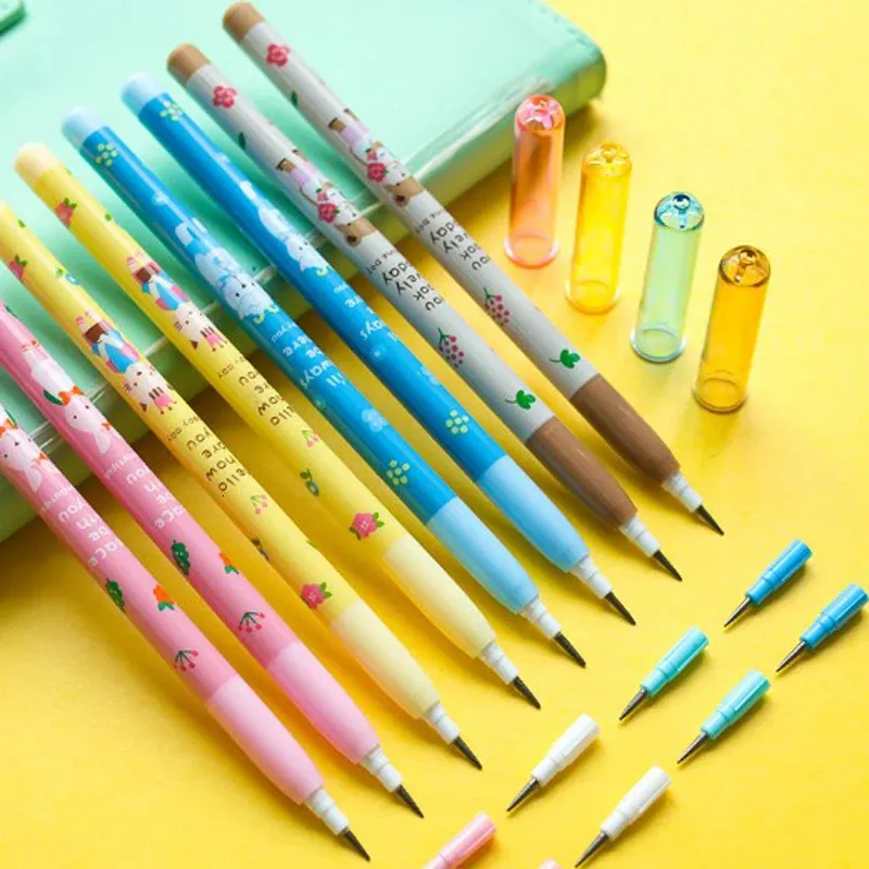 Ołówki 15PCS Automatyczne ołówek kreskówka szkolna biuro szkolne dom świąteczny zapasy studenckie dzieci dzieci pisze