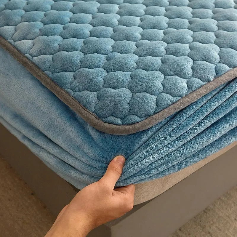 Ensemble de drap-housse élastique en velours de vison chaud d'hiver de haute qualité, housse de protection de matelas souple, drap de lit double de luxe, king size 150/180