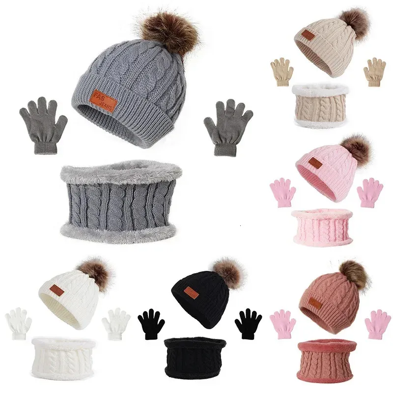 Mützen Hüte 3Pcs Winter Baby Hut Schal Handschuhe Set Einfarbig Kleinkind Motorhaube Nette Pompom Gestrickte Hüte Outdoor Warme infant Zubehör 1-5Y 231129