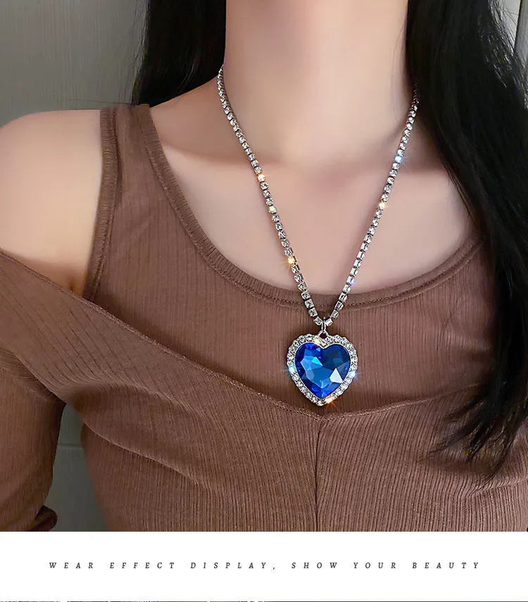 Vintage Heart of the Ocean Blue Stone Heart Necklace 1980's Sapphire Glass  Heart Titanic Necklace Blue & White Rhinestones Heart Necklace - Etsy